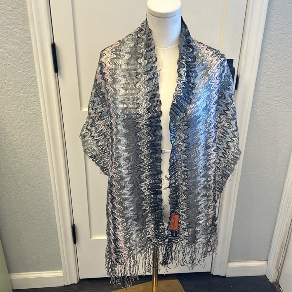 Missoni Scarf - Picture 3 of 10